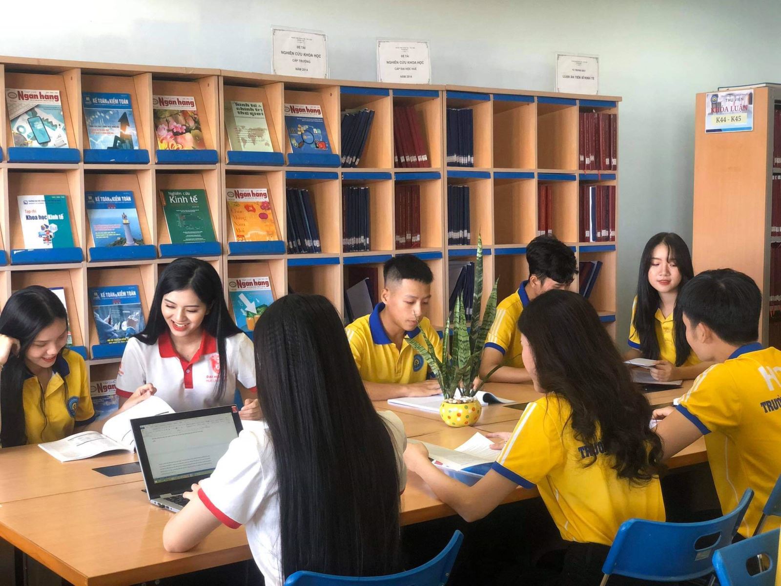 Nhu cầu sử dụng nguồn tài liệu của người học tại Trường Đại học Kinh tế, Đại học Huế