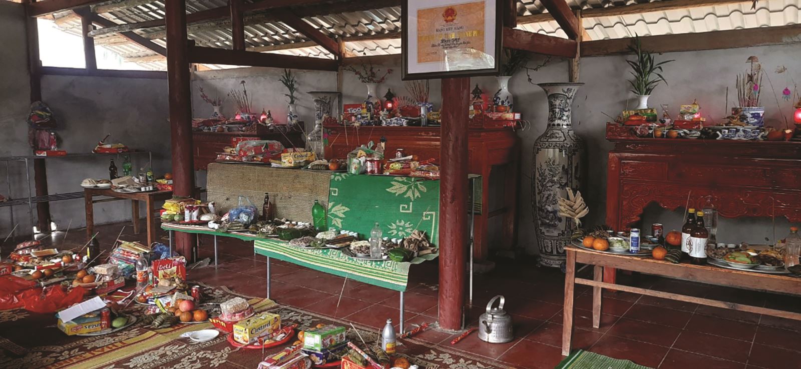 Ngôi đền thờ Hùng Vương ở bản Tày 