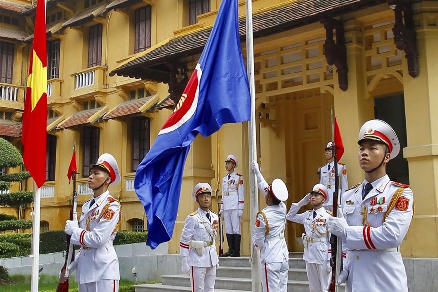 Hướng dẫn về việc treo cờ ASEAN và sử dụng ASEAN ca