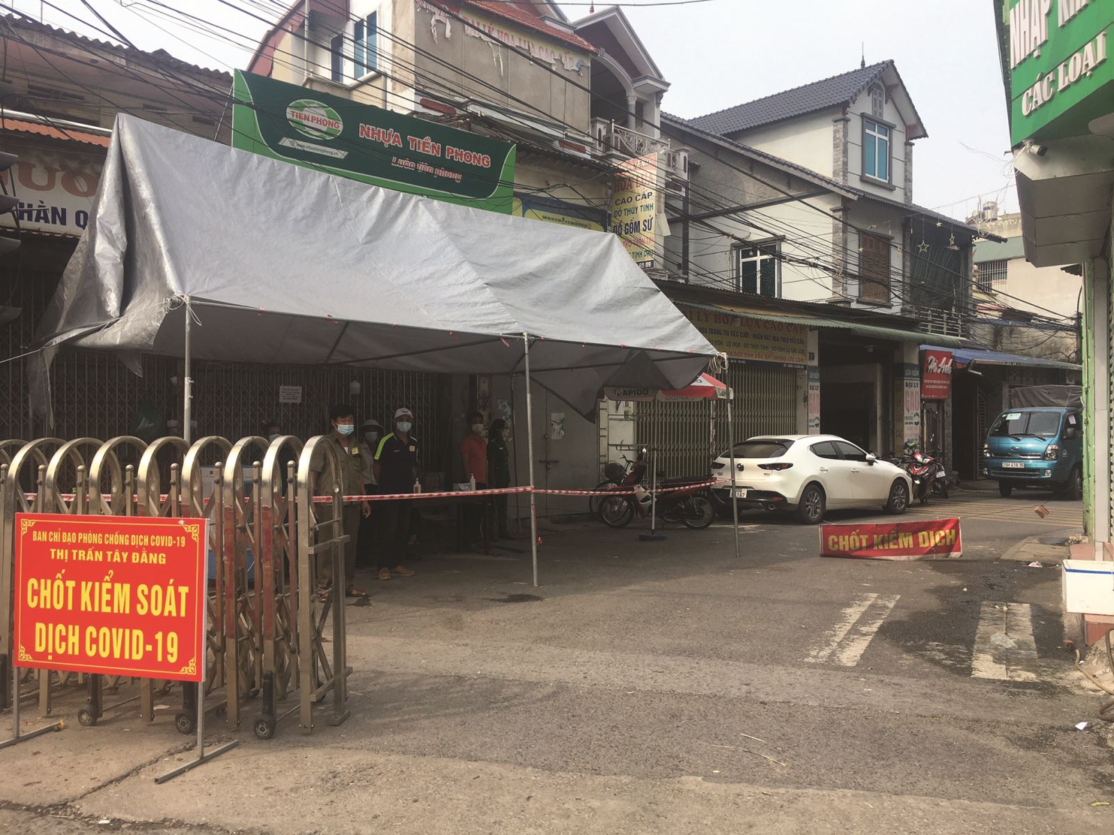 TP HÀ NỘI: Huyện Ba Vì triển khai cuộc vận động “Xóm tự quản an toàn phòng chống COVID - 19”