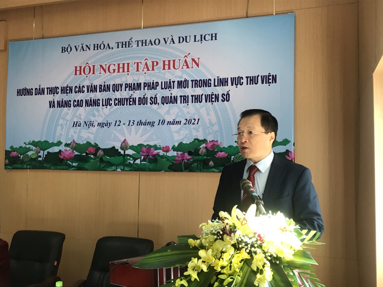 Hội nghị tập huấn trực tuyến “Triển khai các văn bản quy phạm pháp luật mới trong lĩnh vực thư viện”
