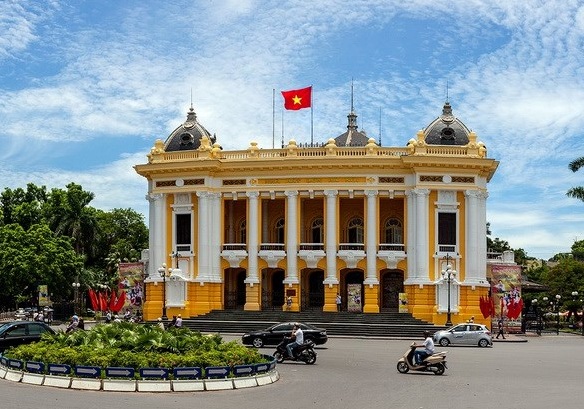 Tour bộ hành “Kiến trúc Pháp trong lòng Hà Nội”