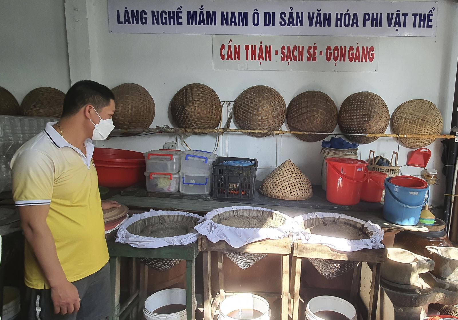 Giá trị văn hóa làng nghề nước mắm Nam Ô (Đà Nẵng)