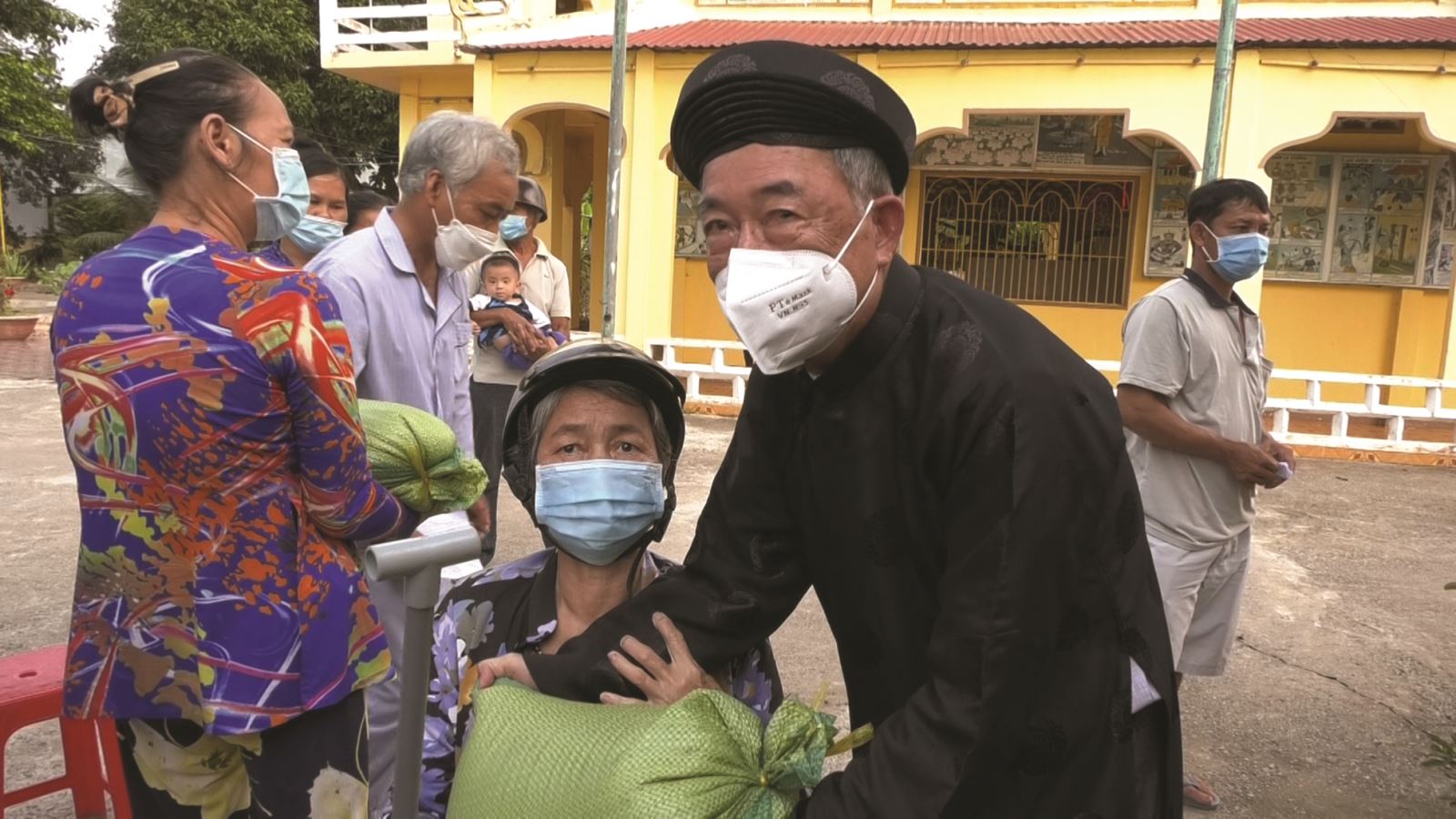 Ông Tám Thuận sống “tốt đời, đẹp đạo”
