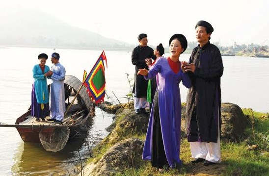 Bảo tồn và phát huy giá trị dân ca ví, giặm Nghệ An gắn với các sản phẩm công nghiệp văn hóa