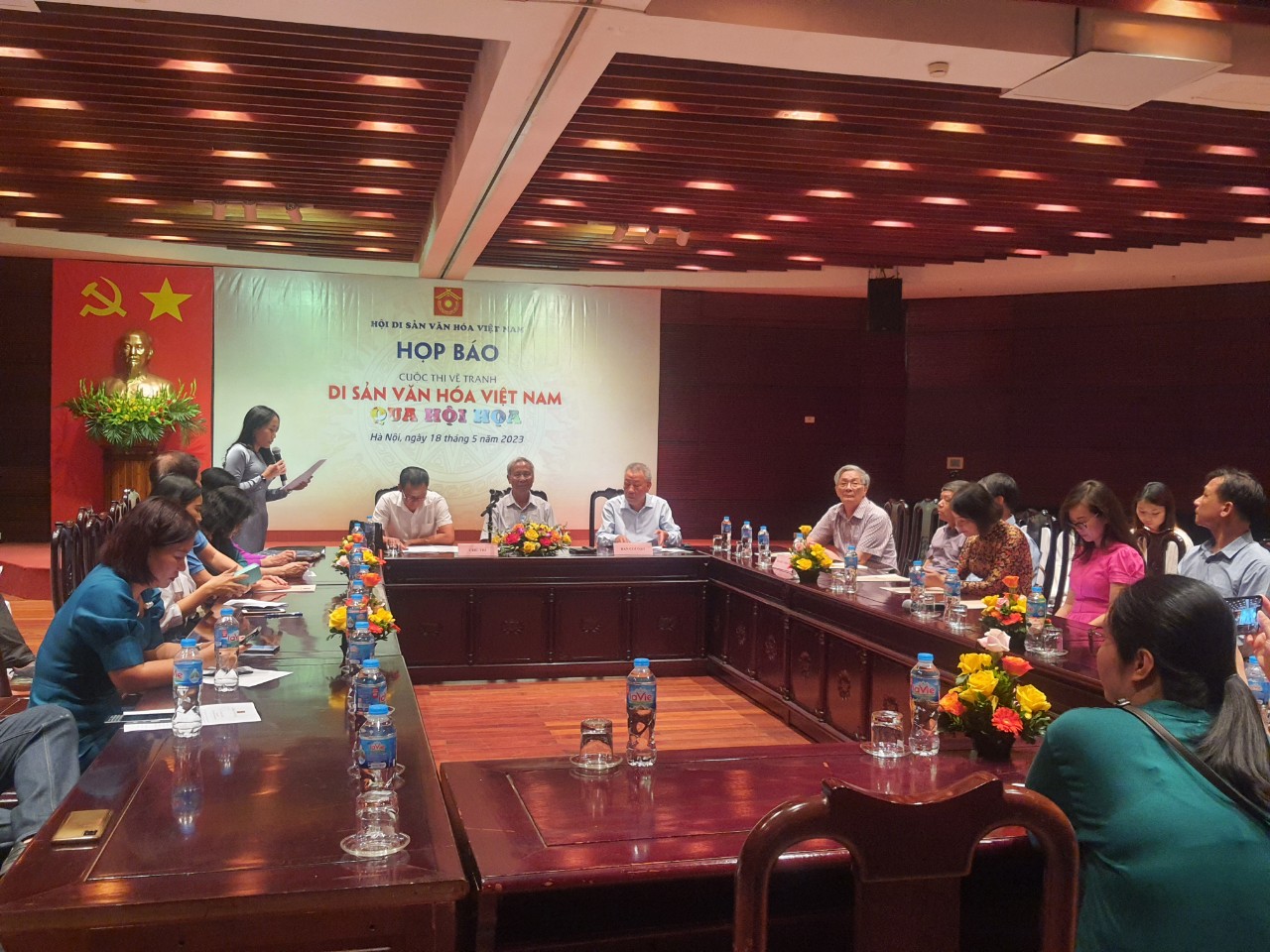 "Di sản văn hóa Việt Nam qua hội họa"- Cuộc thi vẽ tranh đầy ý nghĩa