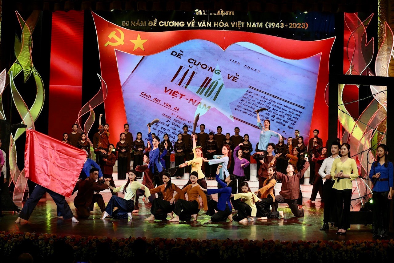 Tư tưởng của Đề cương về văn hóa Việt Nam năm 1943 với sự phát triển sân khấu dân tộc