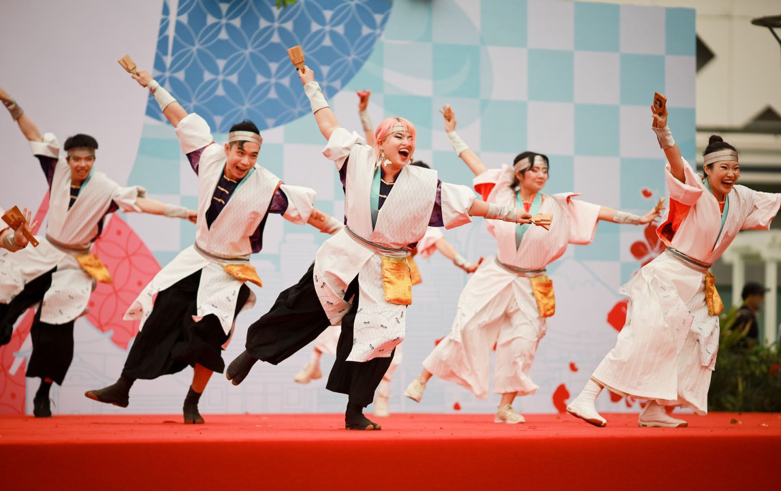 Mang cổ tích Việt Nam tới Tokyo