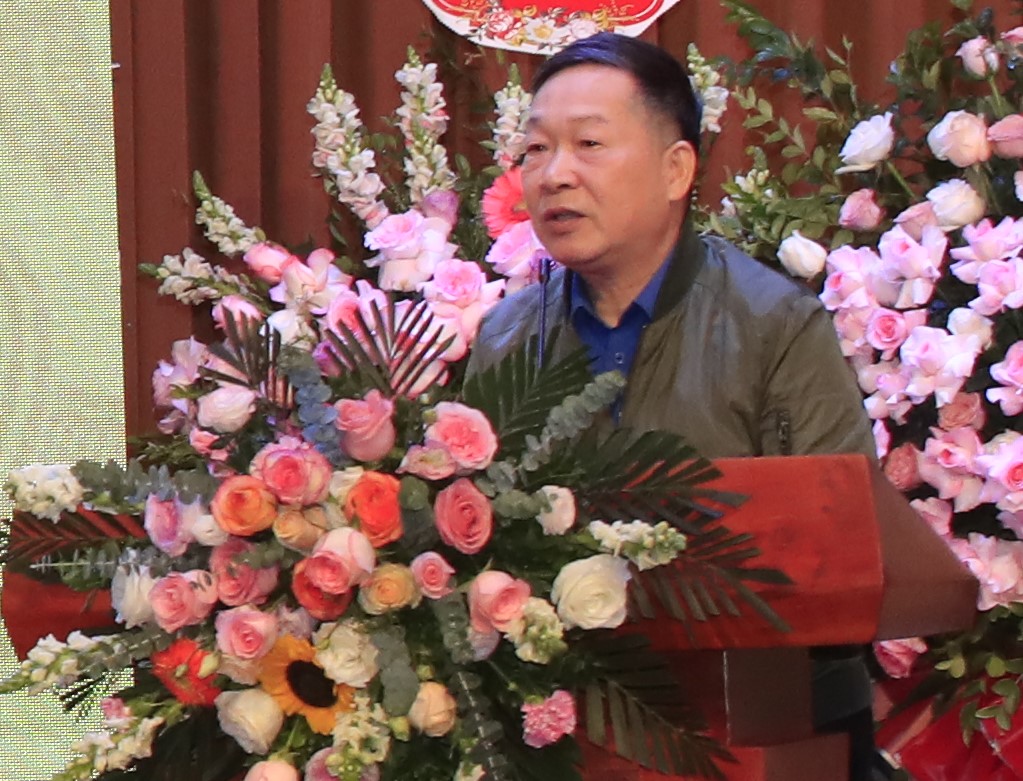 Chúng tôi mơ có ngày được cầm tờ Tạp chí Văn hóa Nghệ thuật bằng tiếng Anh