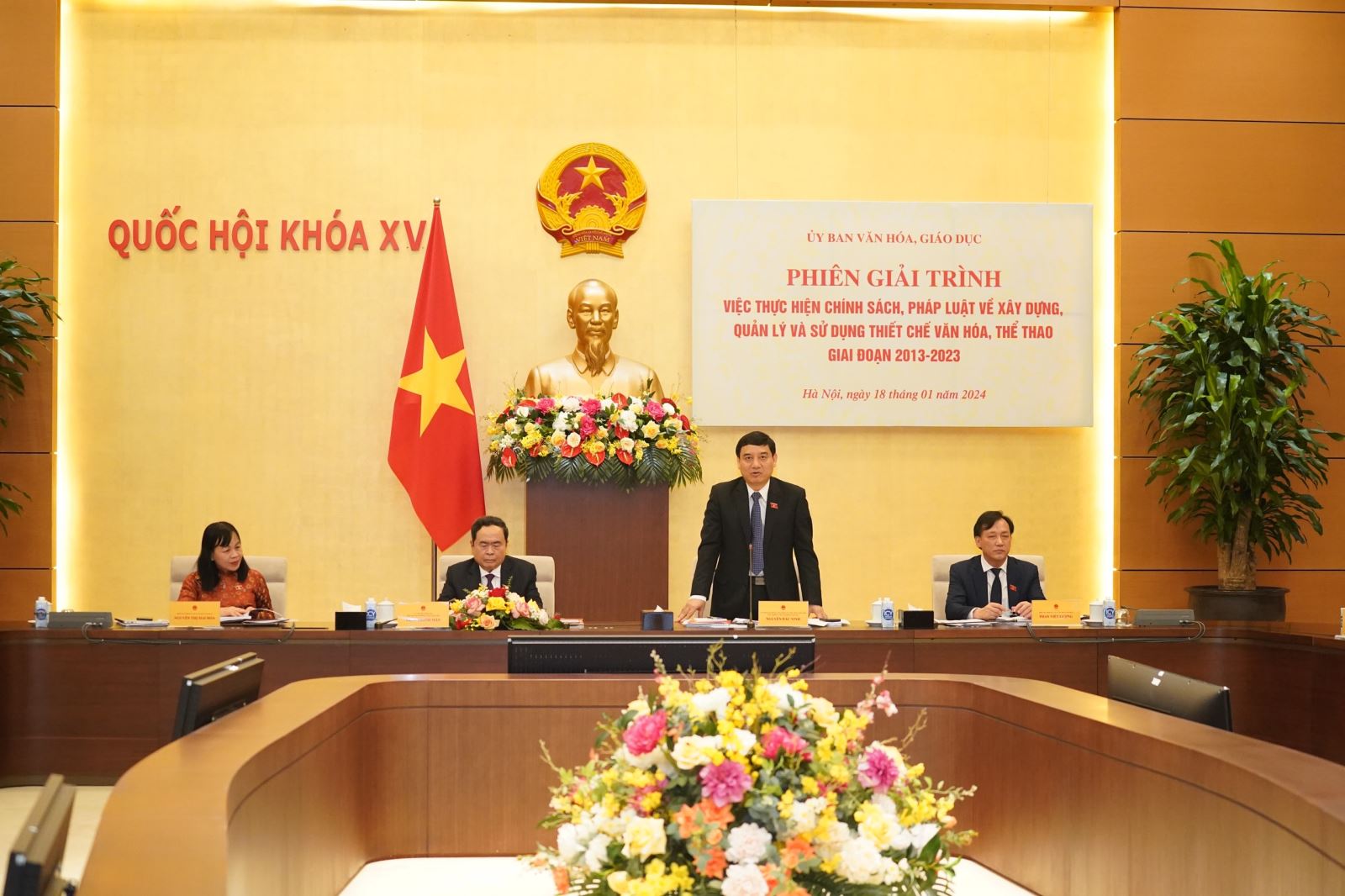 Thúc đẩy phát triển thiết chế văn hóa, thể thao theo hướng đồng bộ, hiện đại, bản sắc, hiệu quả