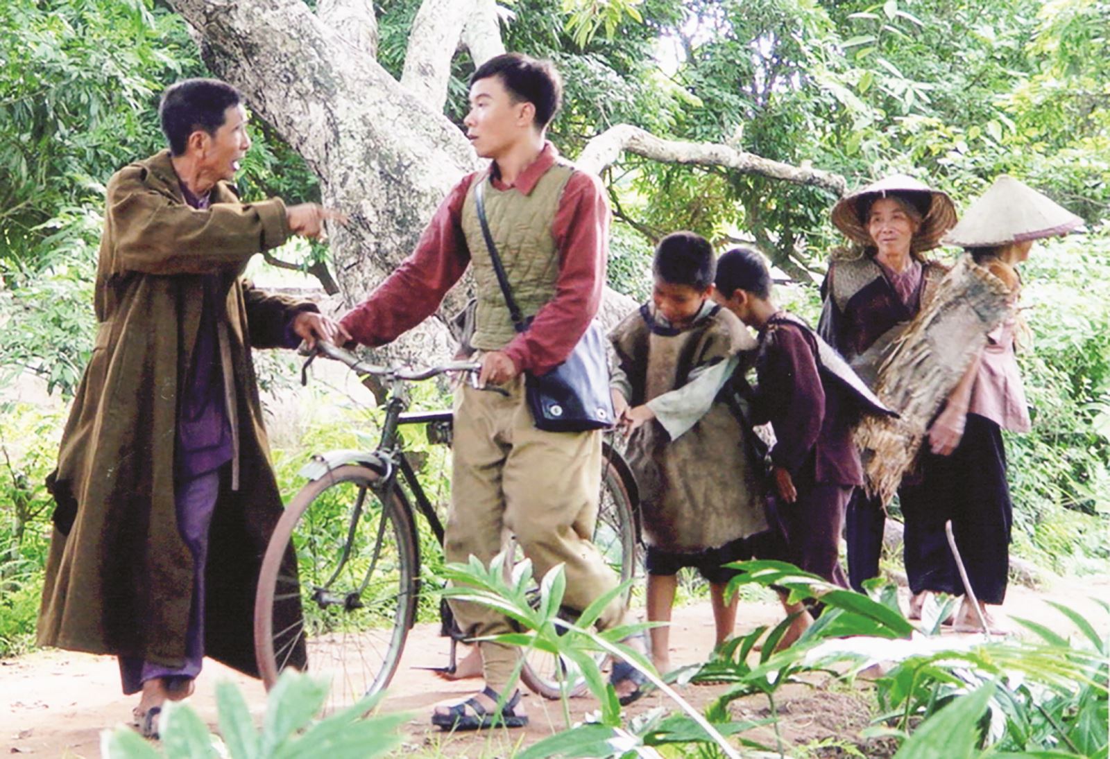 Nhà quay phim, NSƯT Trần Hùng: Vẽ bằng ánh sáng