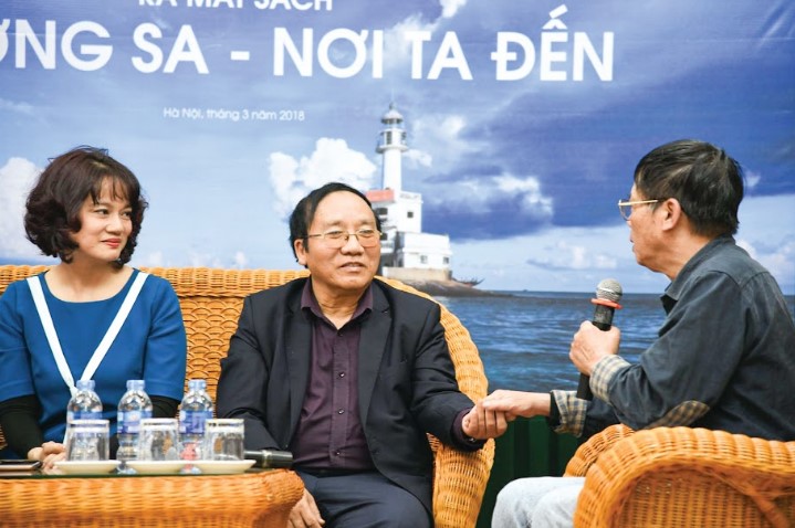 Thơ Trần Đăng Khoa, từ thức ngộ đến ngẫm suy