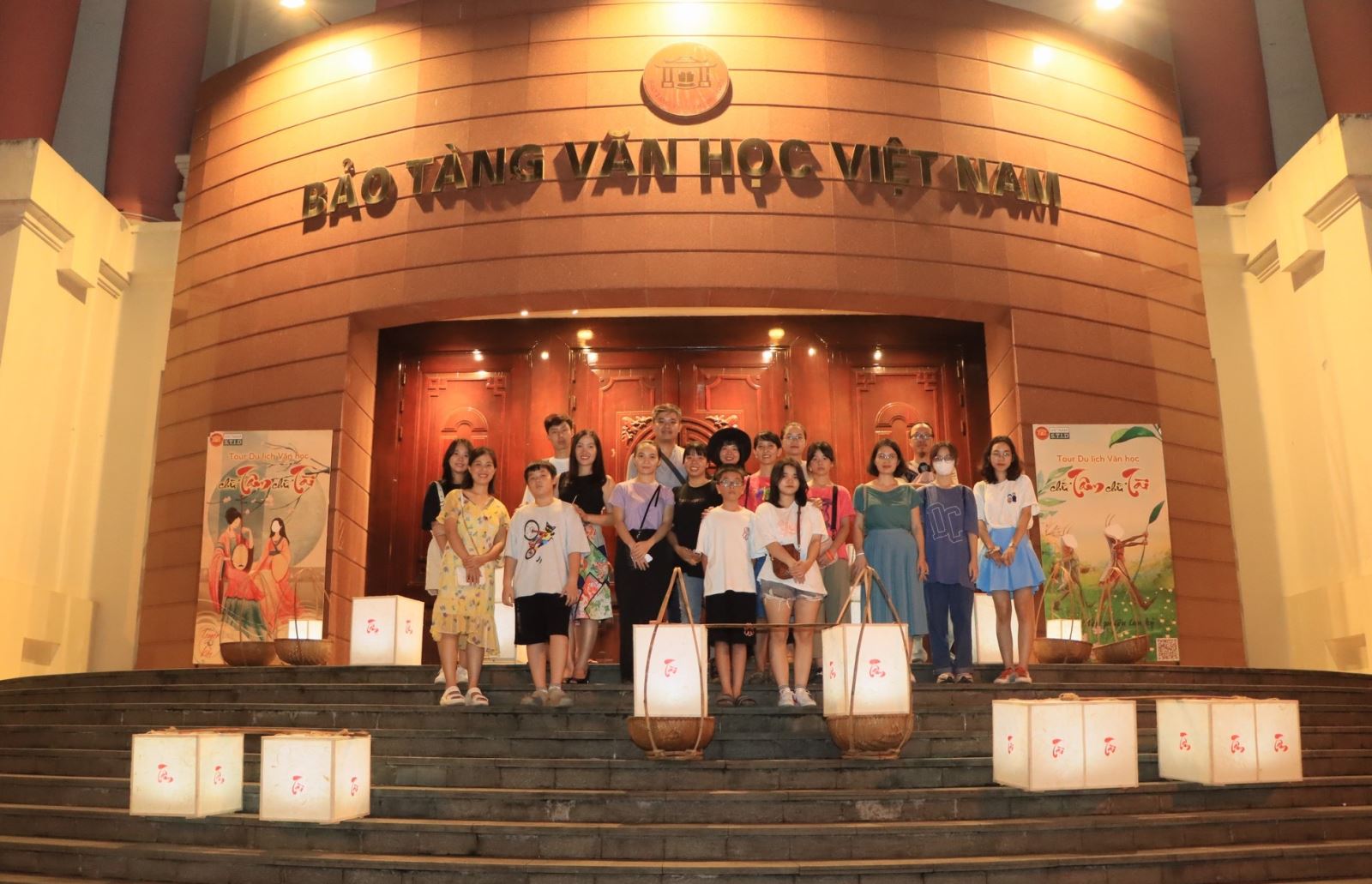 Phát triển sản phẩm du lịch đêm ở Hà Nội