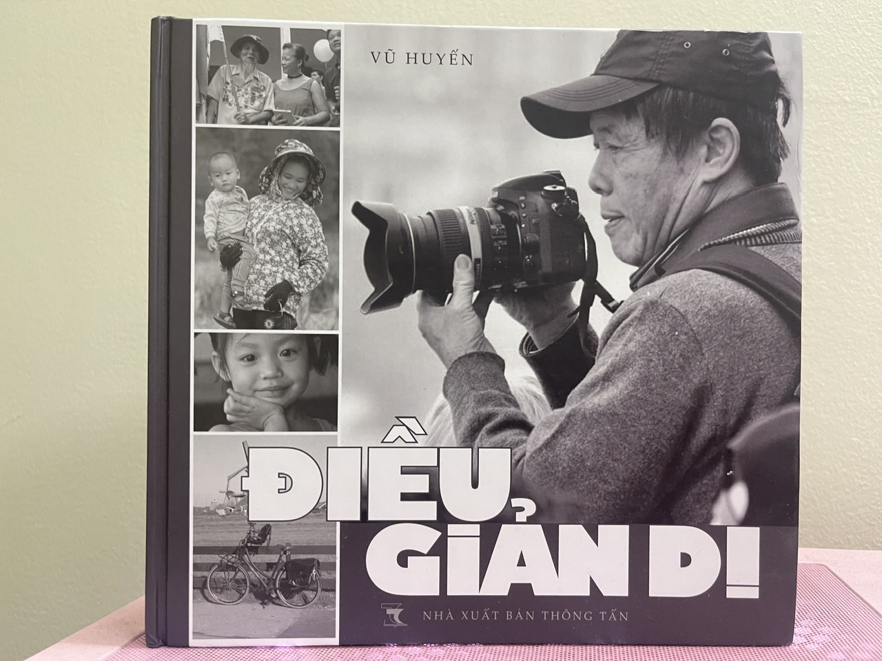 “Điều giản dị” của Vũ Huyến 
