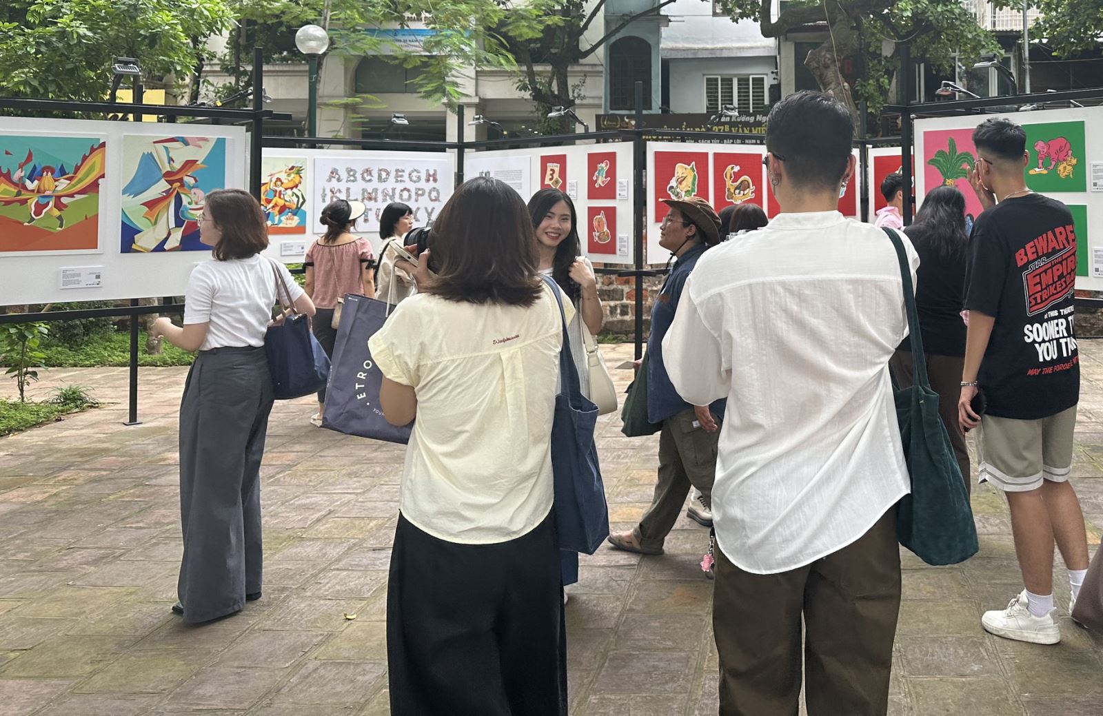 Hà Nội: Triển lãm tranh “Dân gian trong Gen Z” tại Văn Miếu - Quốc Tử Giám