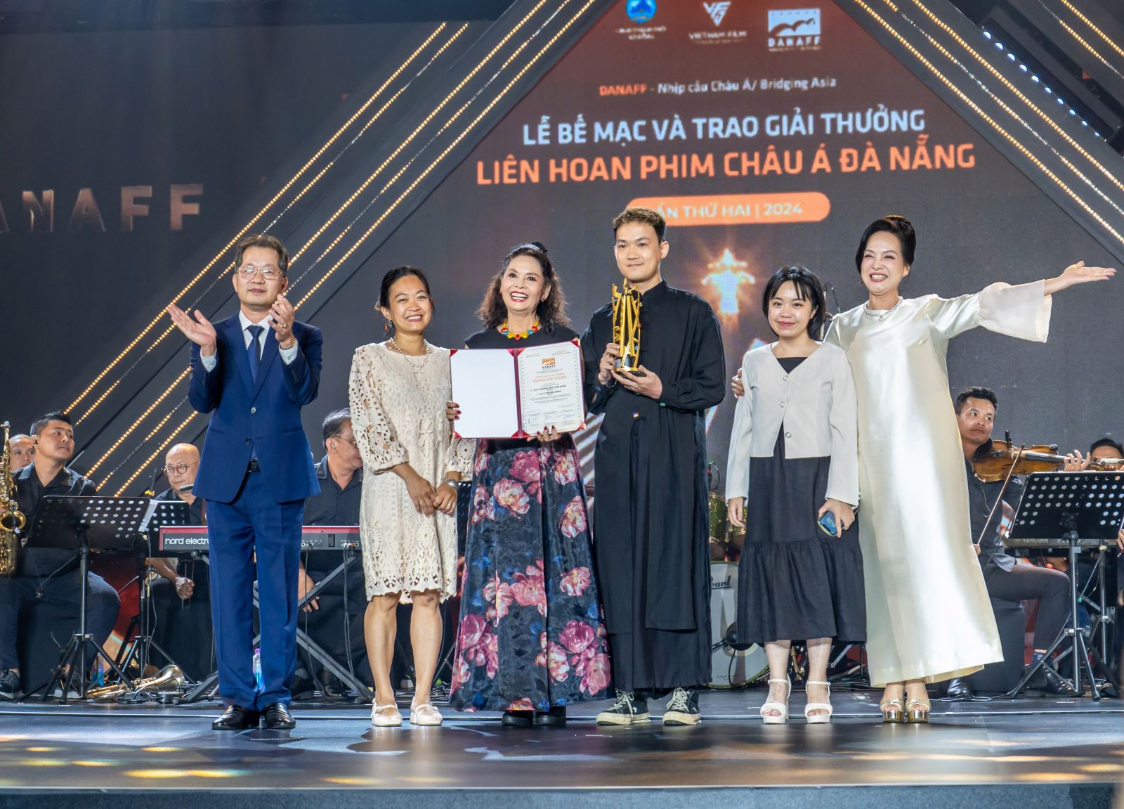 Bế mạc và trao giải Liên hoan phim châu Á DANAFF II