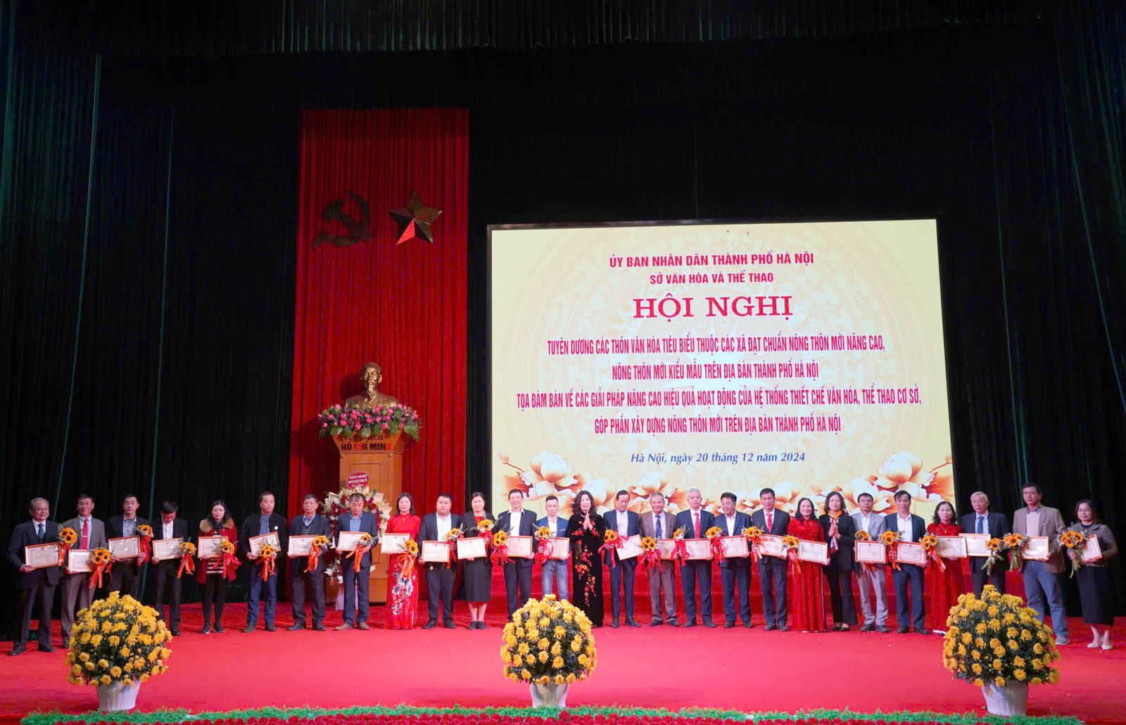 Hà Nội: Tuyên dương 160 thôn văn hóa tiêu biểu
