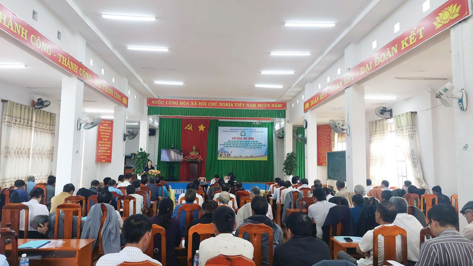 Lâm Đồng: Hội thảo nâng cao hiệu quả quản lý nhà nước về xây dựng và thực hiện hương ước, quy ước trên điạ bàn tỉnh