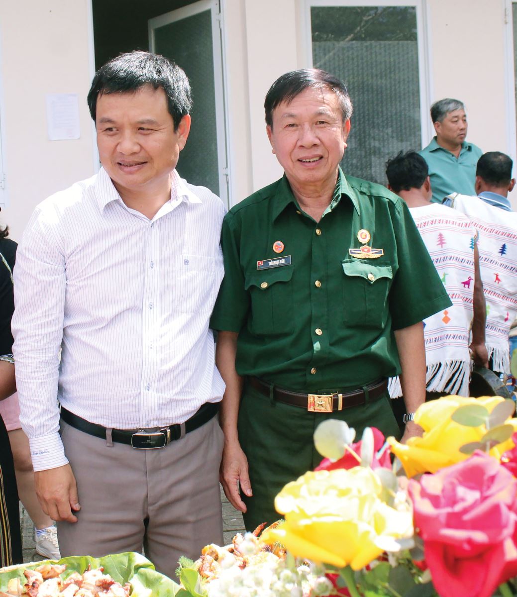 Tâm huyết với ngôn ngữ K’Ho - Mạ