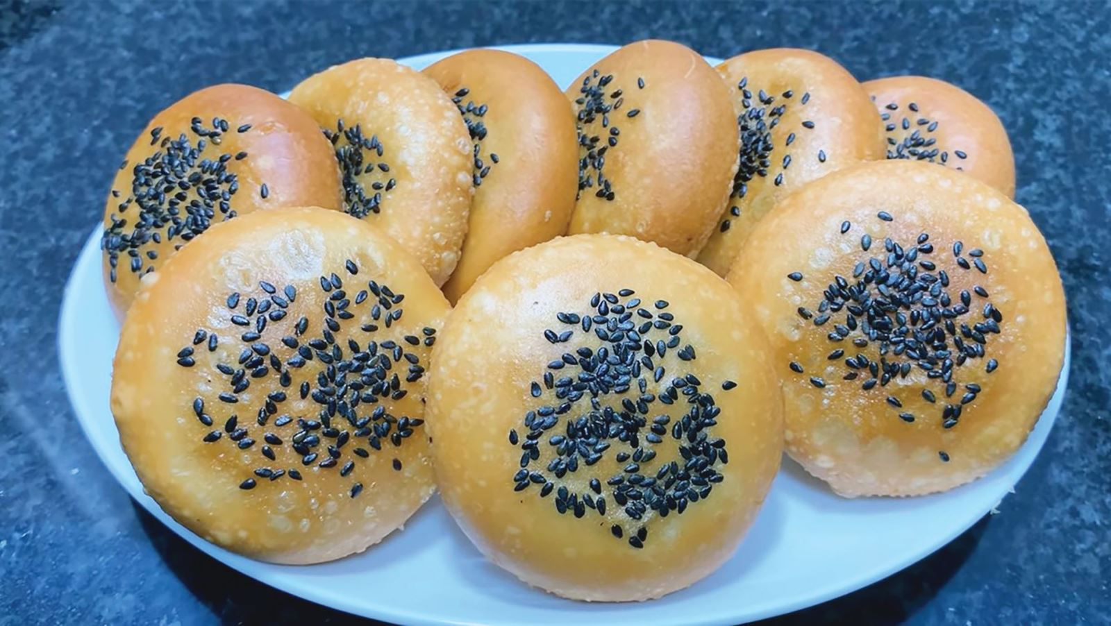 Bánh phồng truyền thống “xứ nẫu”