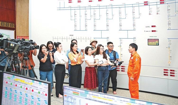 Vai trò của báo chí trong truyền thông về văn hóa doanh nghiệp