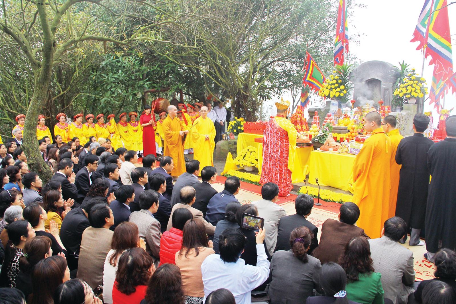 Về Côn Sơn