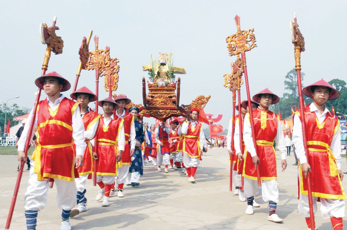 "Nhớ ngày giỗ Tổ mồng mười tháng Ba”