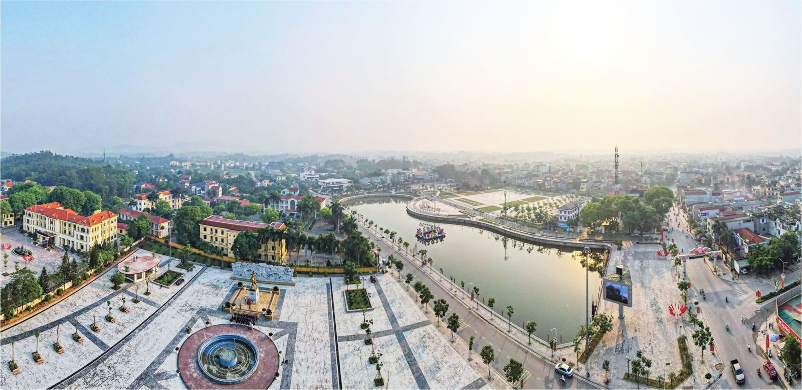 Lập Thạch: 2 thị trấn được công nhận đạt chuẩn đô thị văn minh