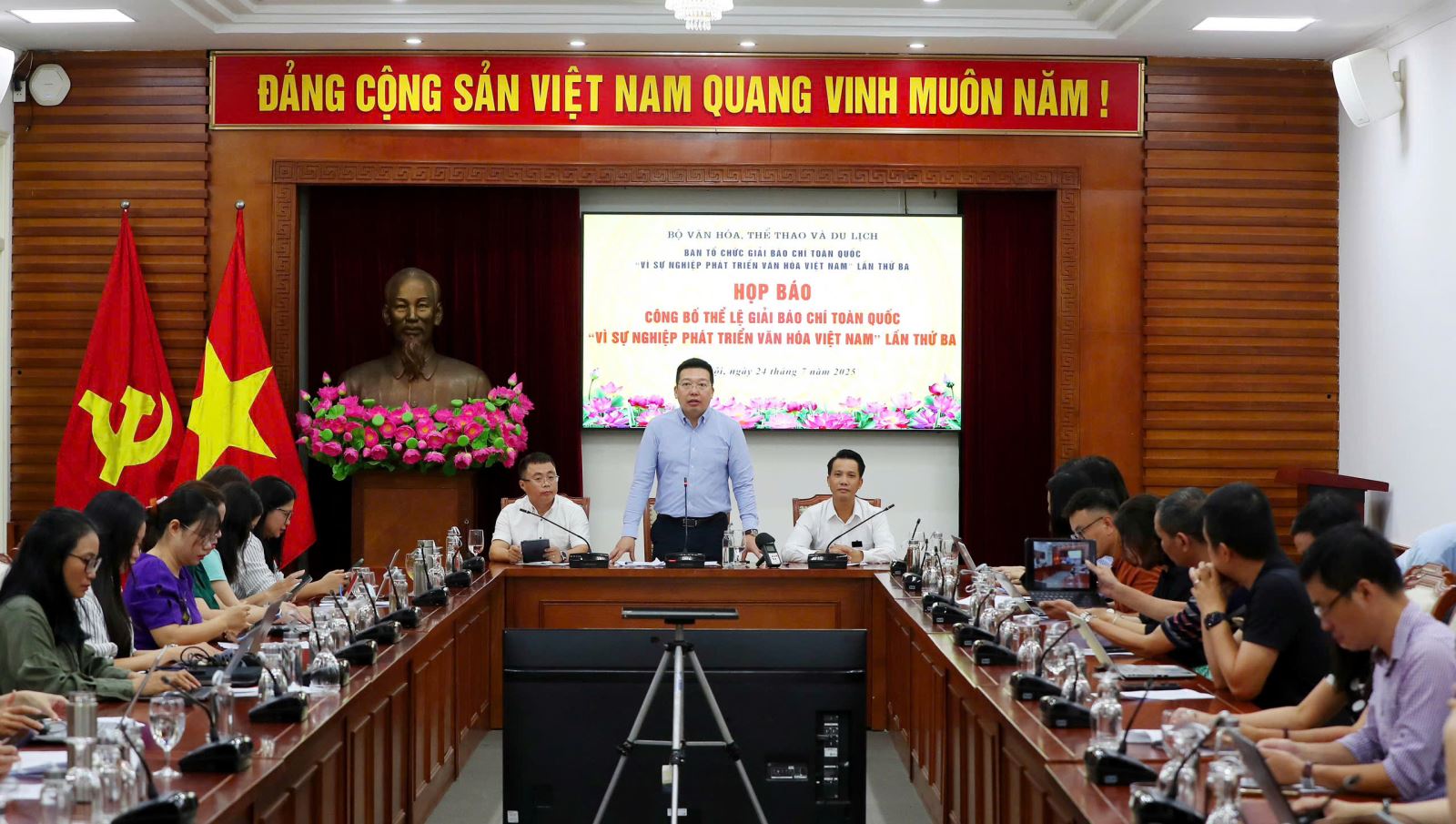 Giải Báo chí toàn quốc “Vì sự nghiệp phát triển Văn hóa Việt Nam” lần thứ Ba: thể hiện sự nâng tầm và tính toàn diện