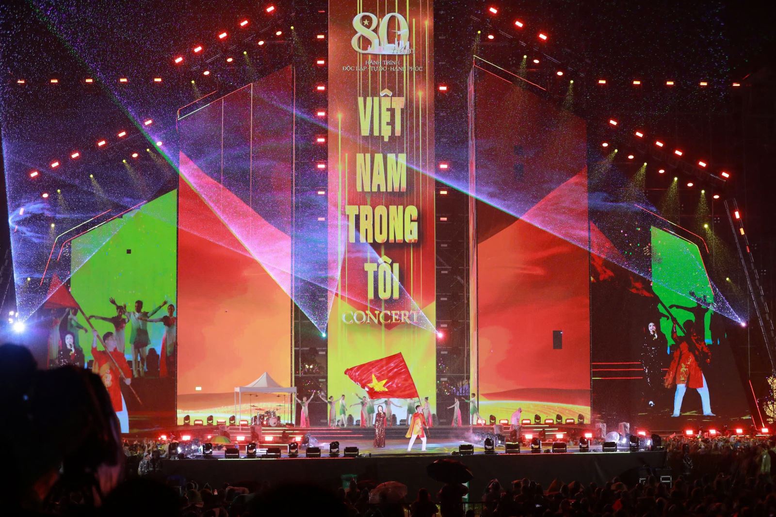 Concert “Việt Nam trong tôi”: lan tỏa niềm tự hào dân tộc, hướng tới tương lai