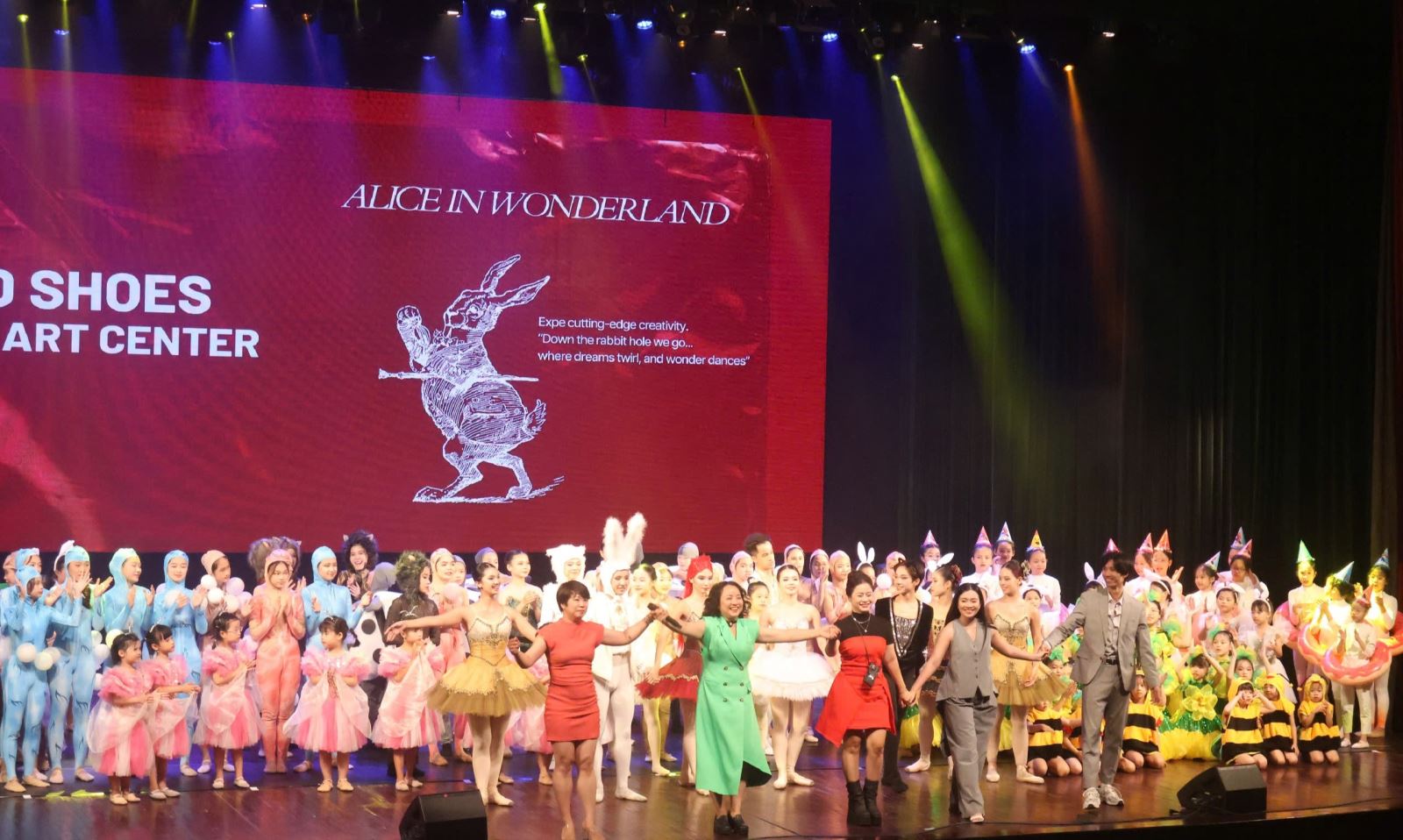 “Alice in Wonderland”: Sân khấu ballet diệu kỳ kết nối tài năng và đam mê nghệ thuật
