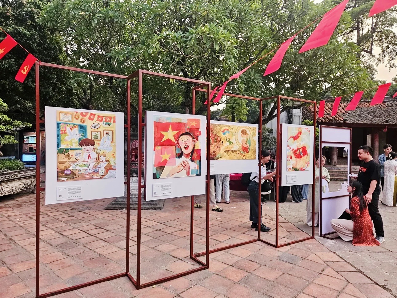 Trưng bày “Dân tộc tự hào”: Khi ký ức và bản sắc Việt được kể bằng sắc màu hội họa