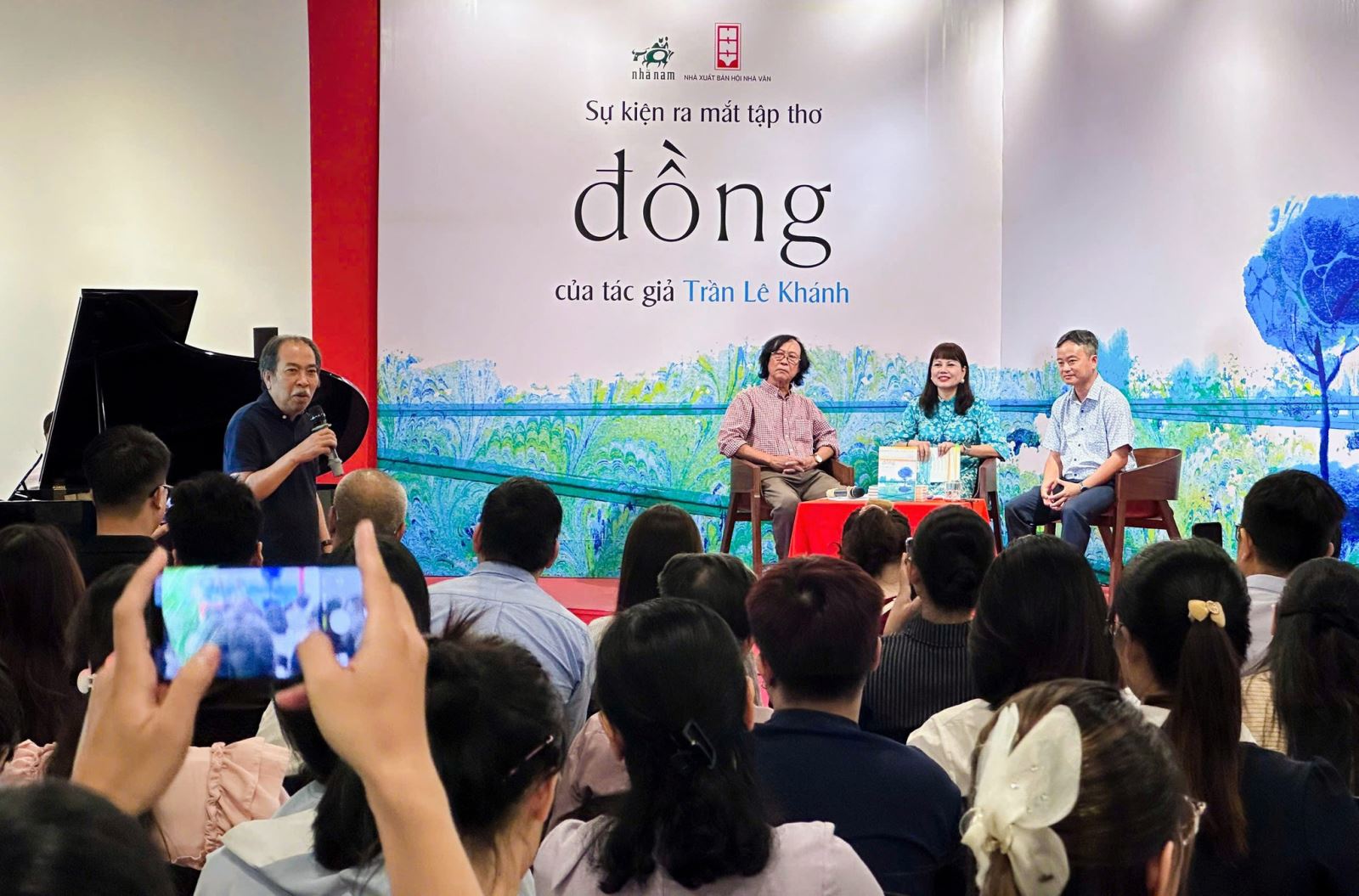 Ra mắt tập thơ “Đồng - Tuyển tập Xứ 2” của tác giả Trần Lê Khánh