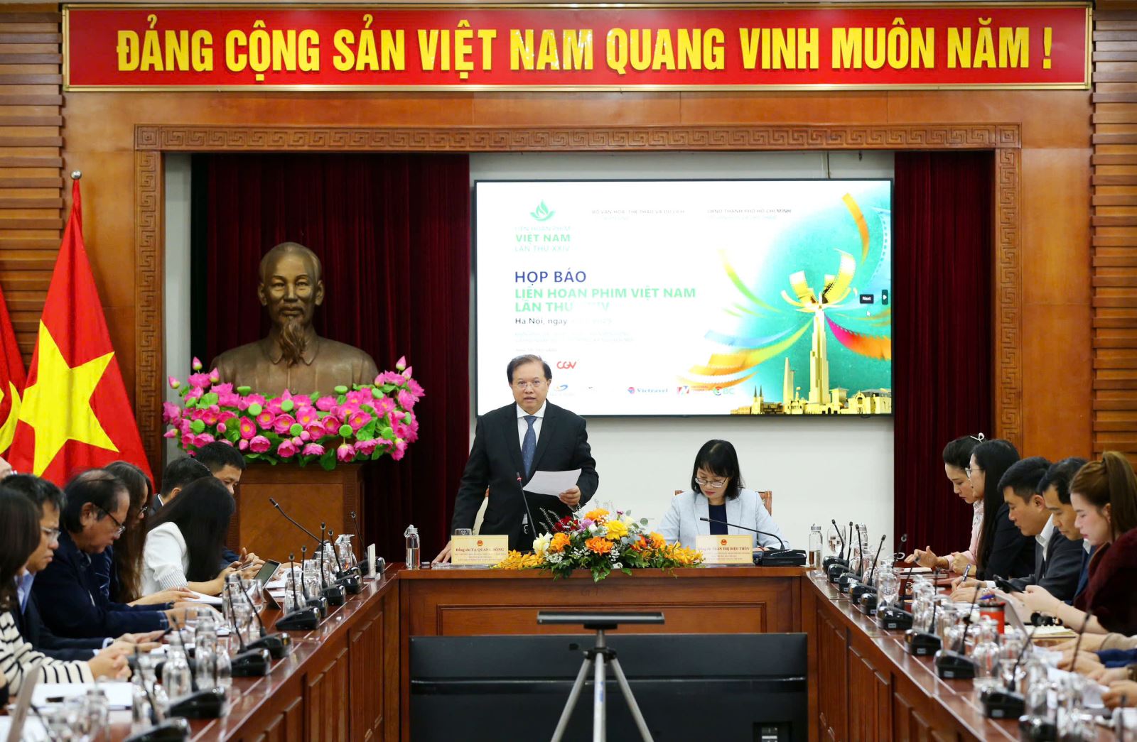 Liên hoan Phim Việt Nam lần thứ XXIV: tôn vinh tác phẩm, thúc đẩy phát triển nền công nghiệp điện ảnh