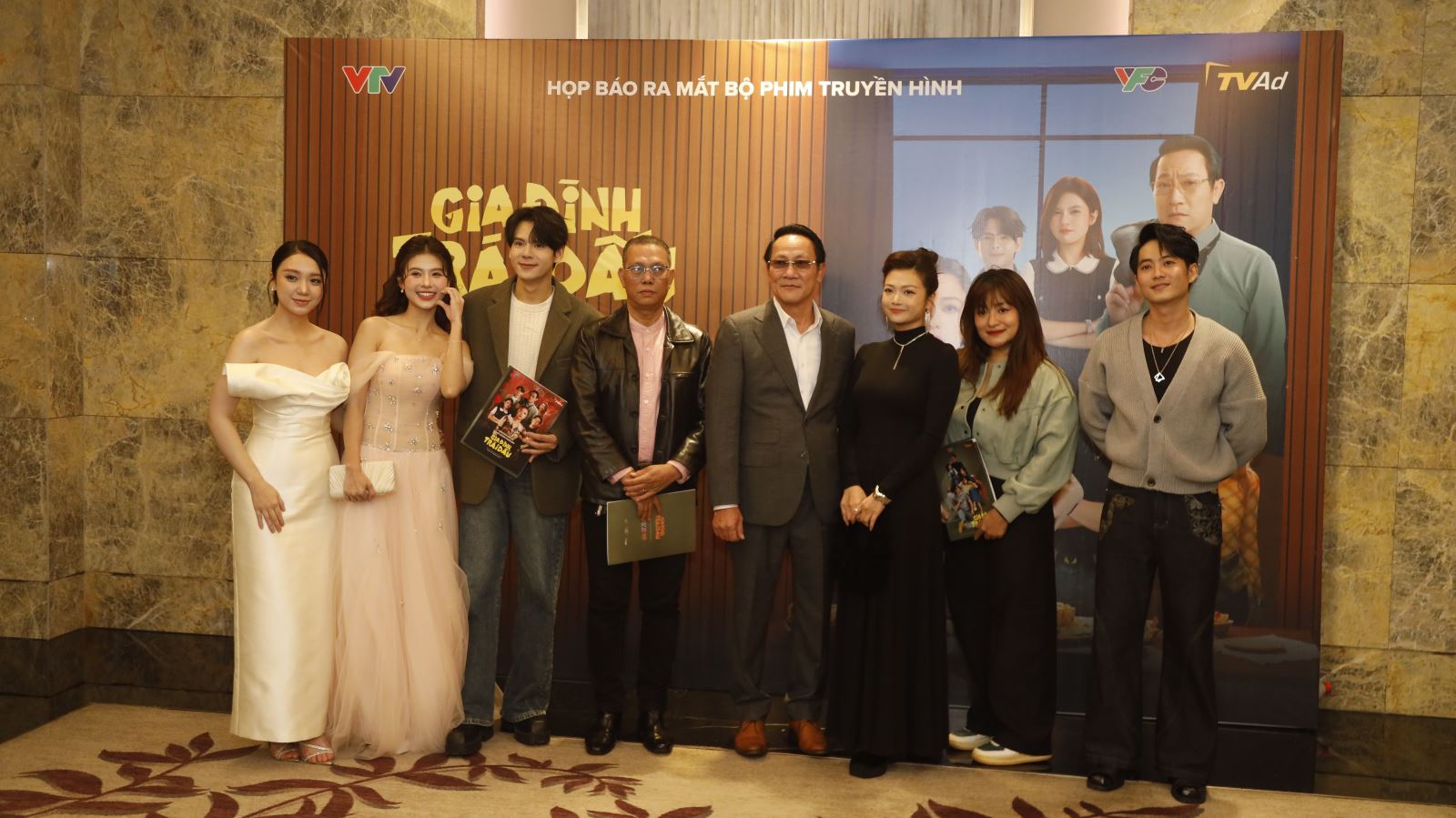 Phim sắp lên sóng VTV3: "Gia đình trái dấu" 