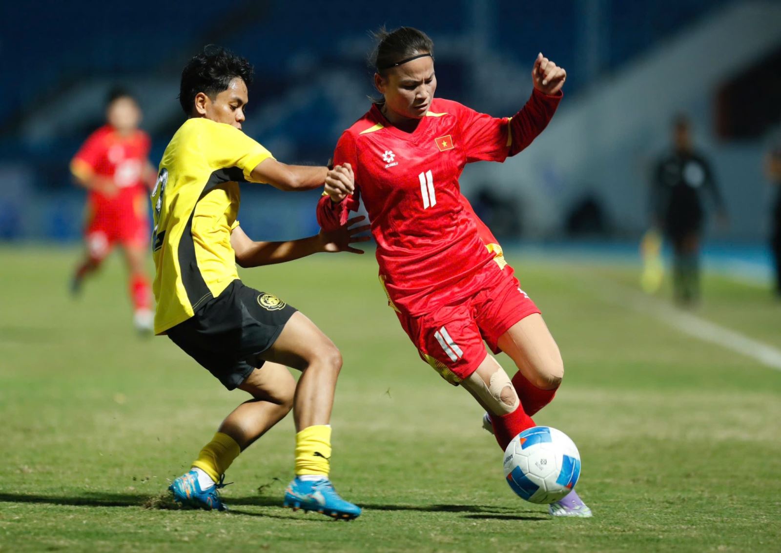 Thắng dễ dàng Malaysia 7-0, đội tuyển bóng đá nữ Việt Nam khởi đầu hoàn hảo cho hành trình bảo vệ ngôi hậu tại SEA Games 33
