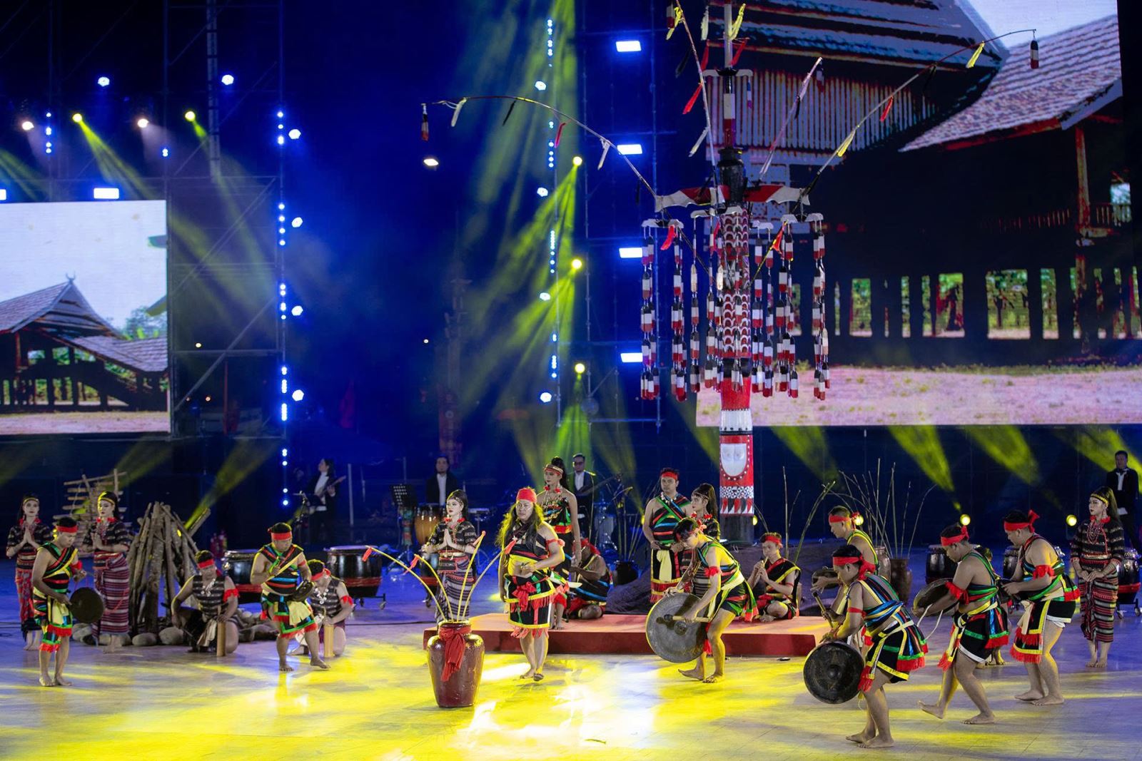 Cồng chiêng xã Đam Rông 2: Lan tỏa bản sắc văn hóa dân tộc thiểu số trên cao nguyên Đà Lạt - Lâm Đồng